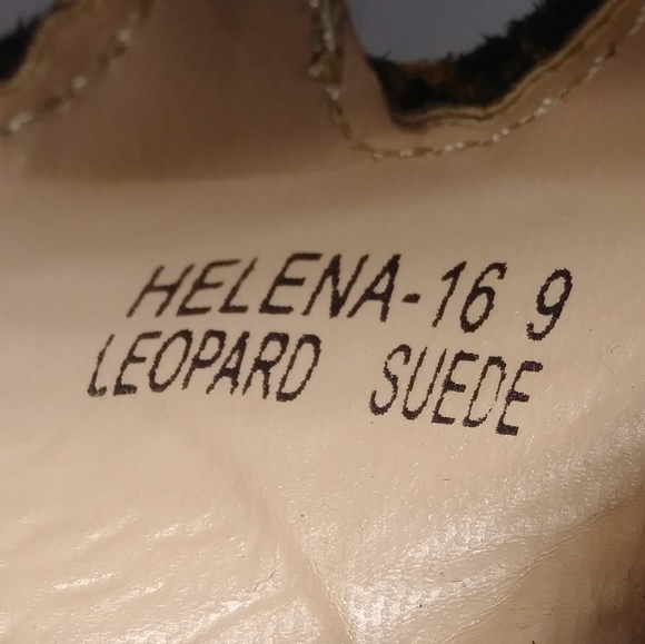 Triple Buckle platform stiletto heels - Picture 14 of 16